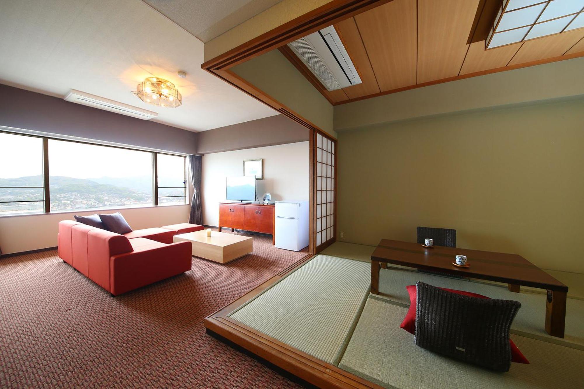 Ooedo-Onsen Monogatari Nagasaki Hotel Seifu Esterno foto